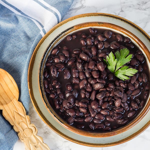 How to Cook Pinto Beans in a Pressure Cooker (Instant Pot
