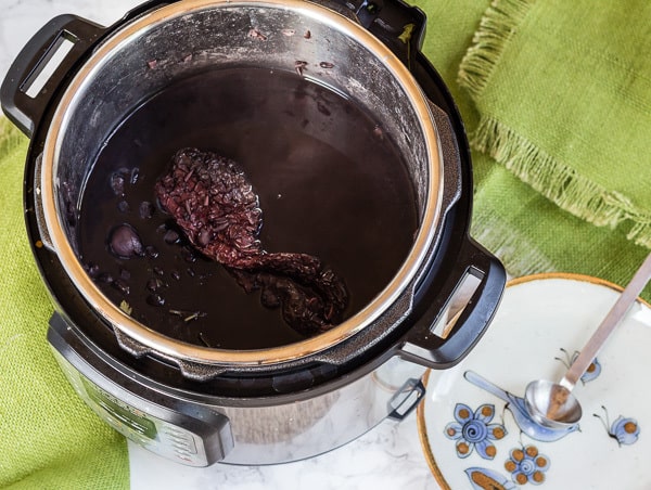How To Cook Black Beans in a Pressure Cooker (Instant Pot